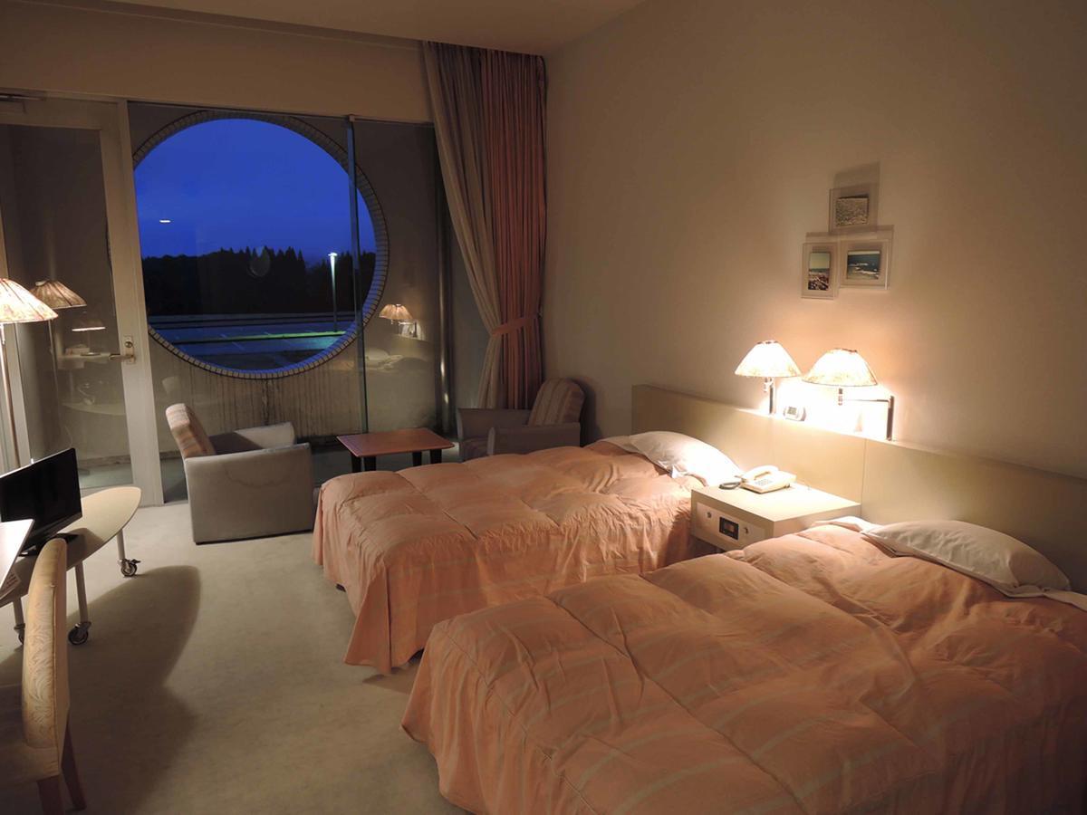 Miyazaki Kokusai Kuko Country Club Lodge Esterno foto
